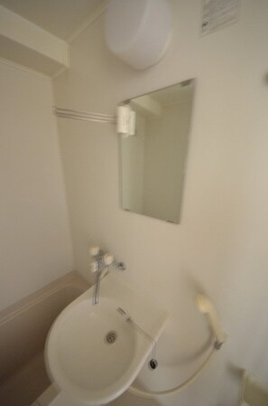 リヴイン国立の物件内観写真